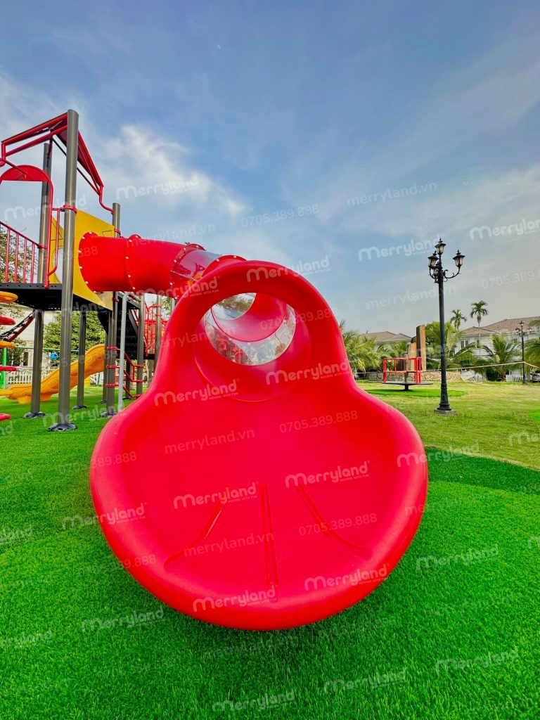 cầu trượt ống garden homes thủ đức